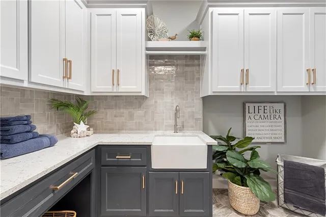 $3,200,000 | 21359 West 93rd Street, Lenexa, KS 66220