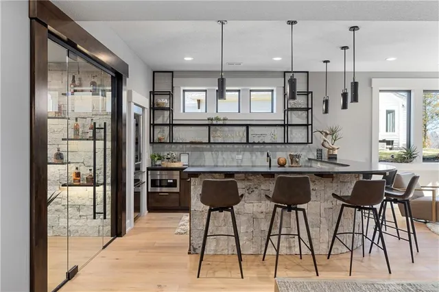 $3,200,000 | 21359 West 93rd Street, Lenexa, KS 66220