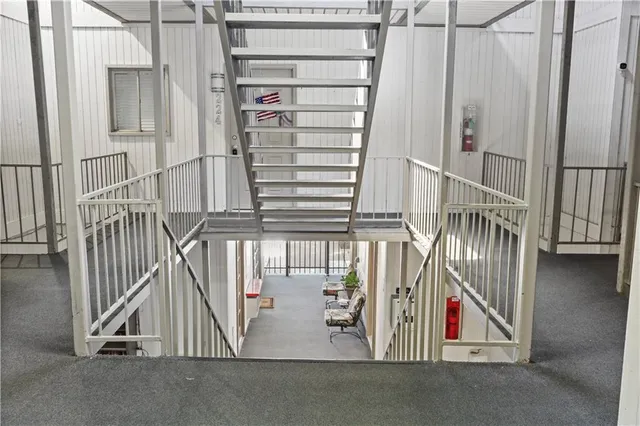 $1,325 | 3805 Houma Boulevard, Unit A223, Metairie, LA 70006