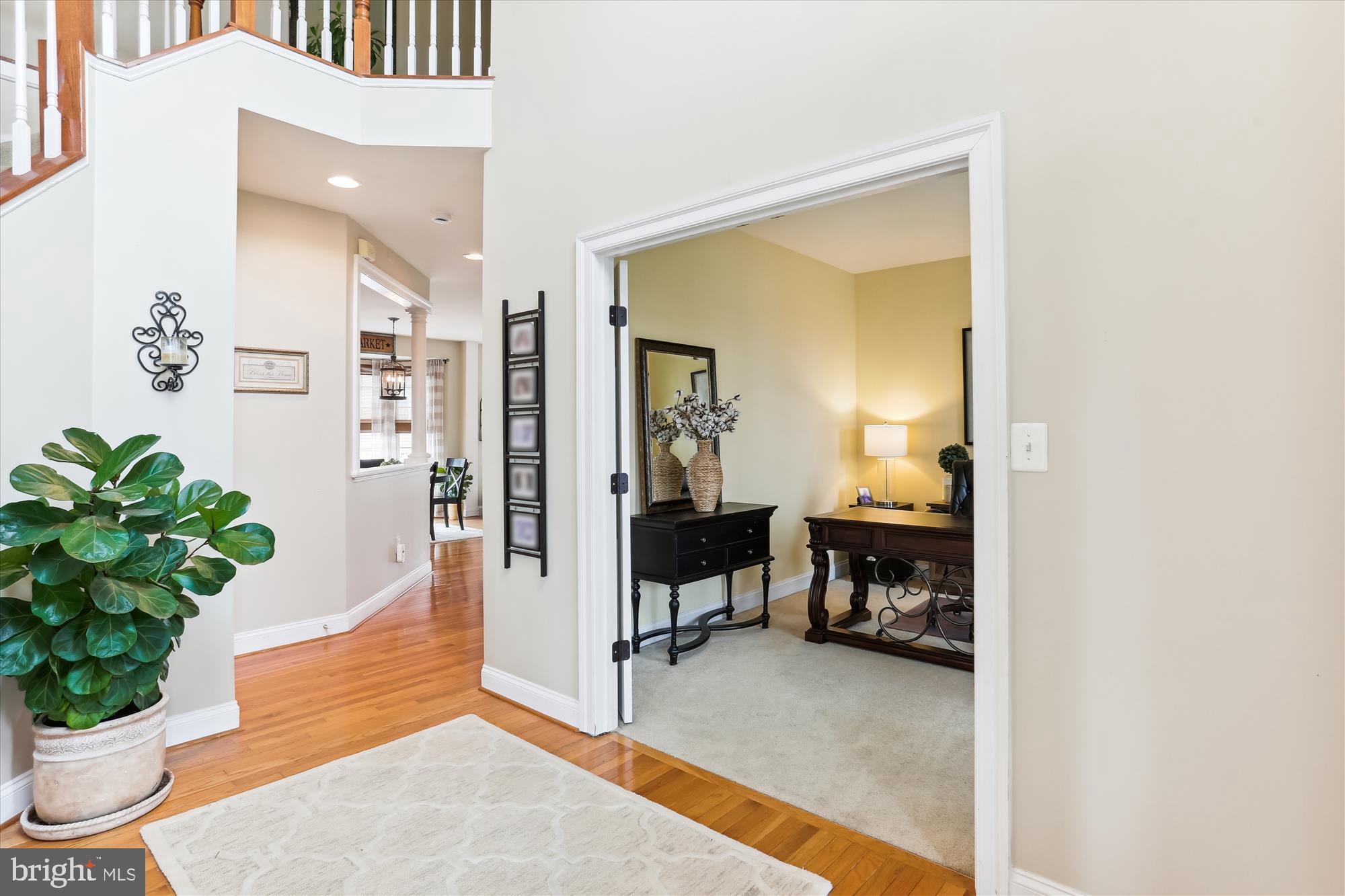 12206 Skylark Road Clarksburg, MD 20871 - Photo 12 of 88 Foyer