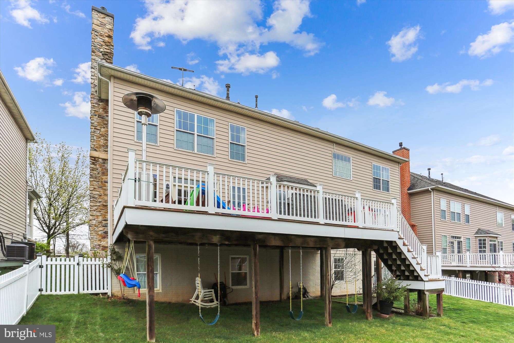 12206 Skylark Road Clarksburg, MD 20871 - Photo 4 of 88 Back Elevation