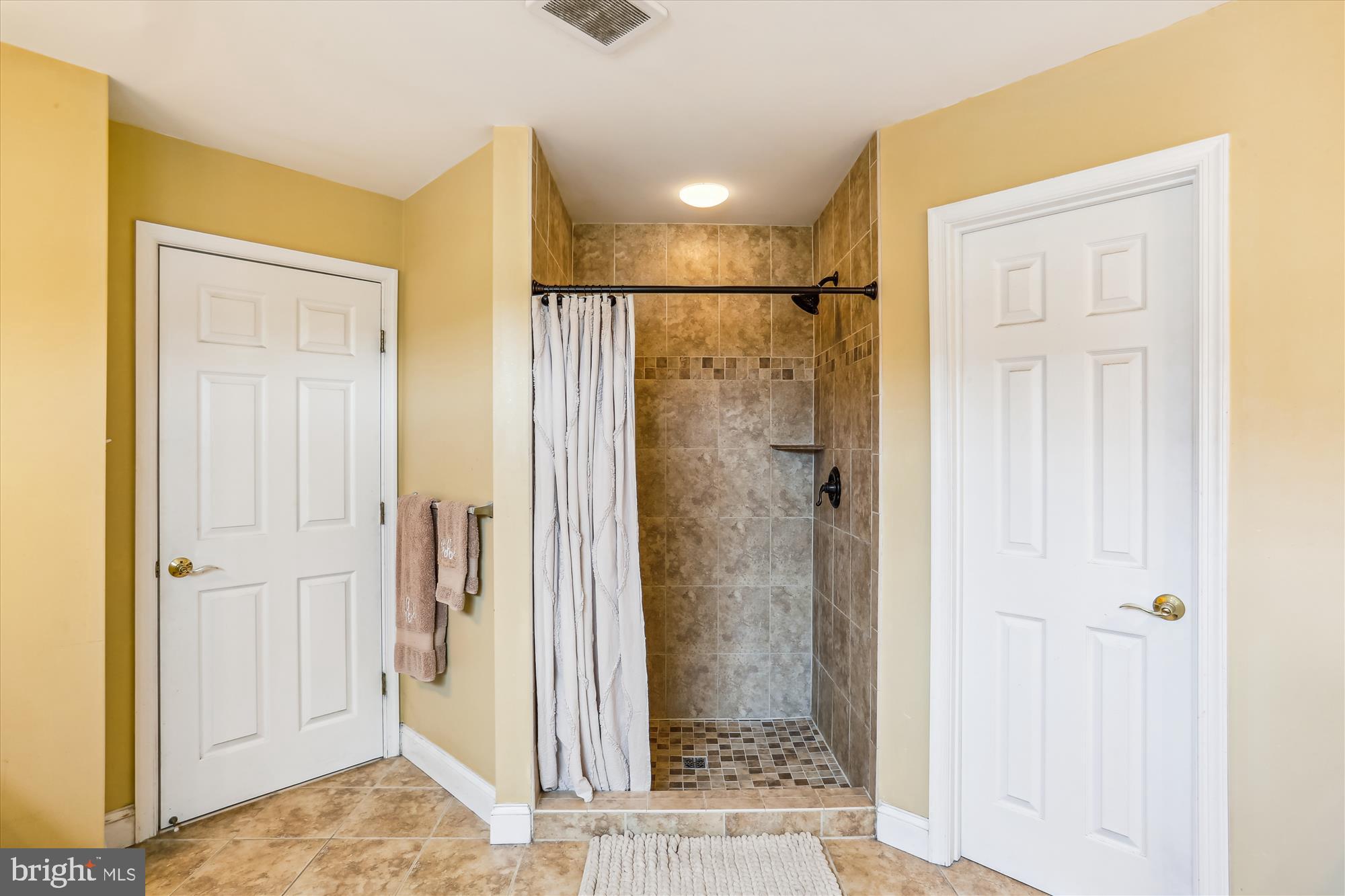 12206 Skylark Road Clarksburg, MD 20871 - Photo 53 of 88 Primary Bath