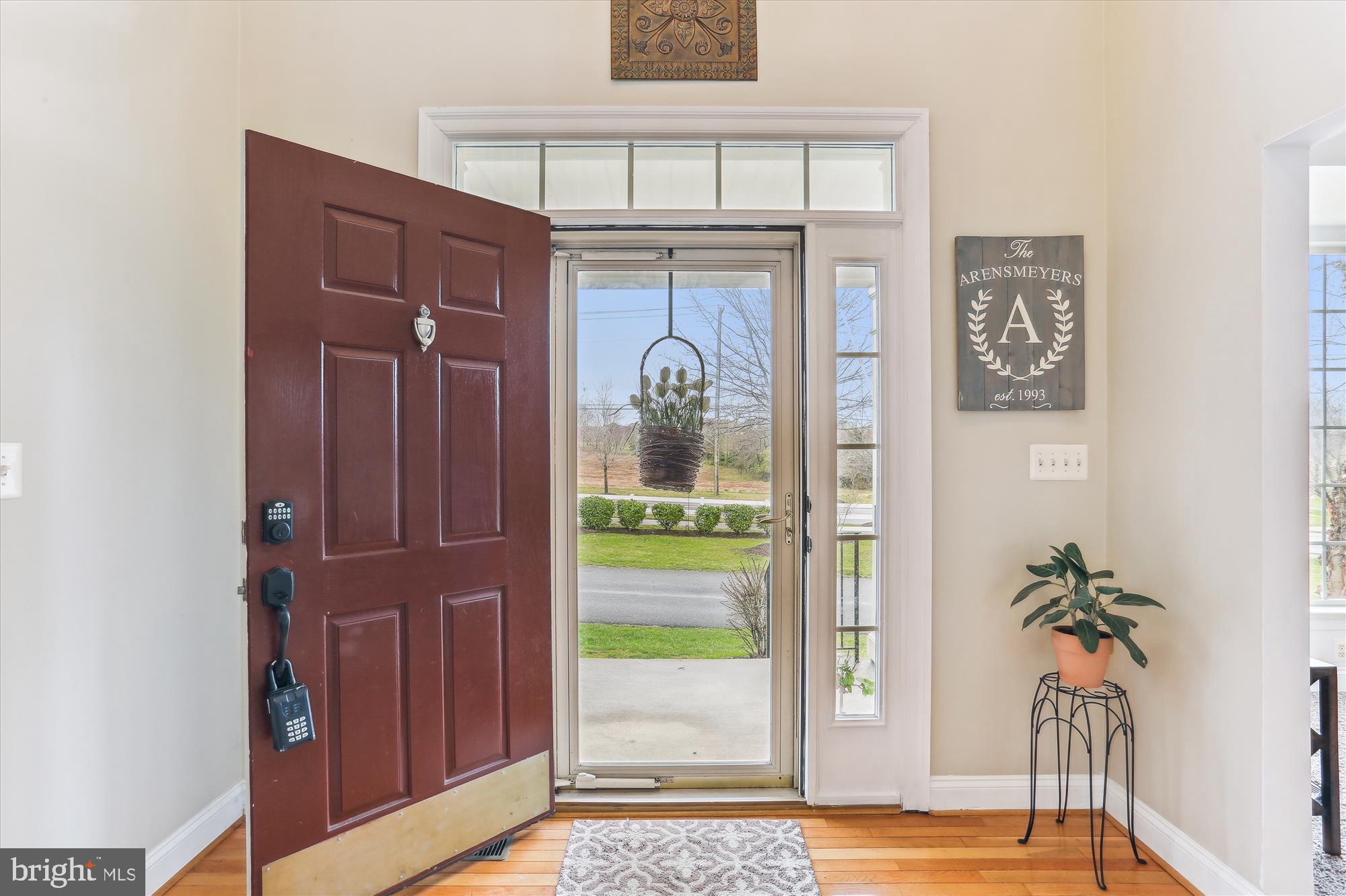 12206 Skylark Road Clarksburg, MD 20871 - Photo 10 of 88 Entry