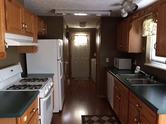 1114 Pearl Street Rochester, IN 46975 - Photo 6 of 11