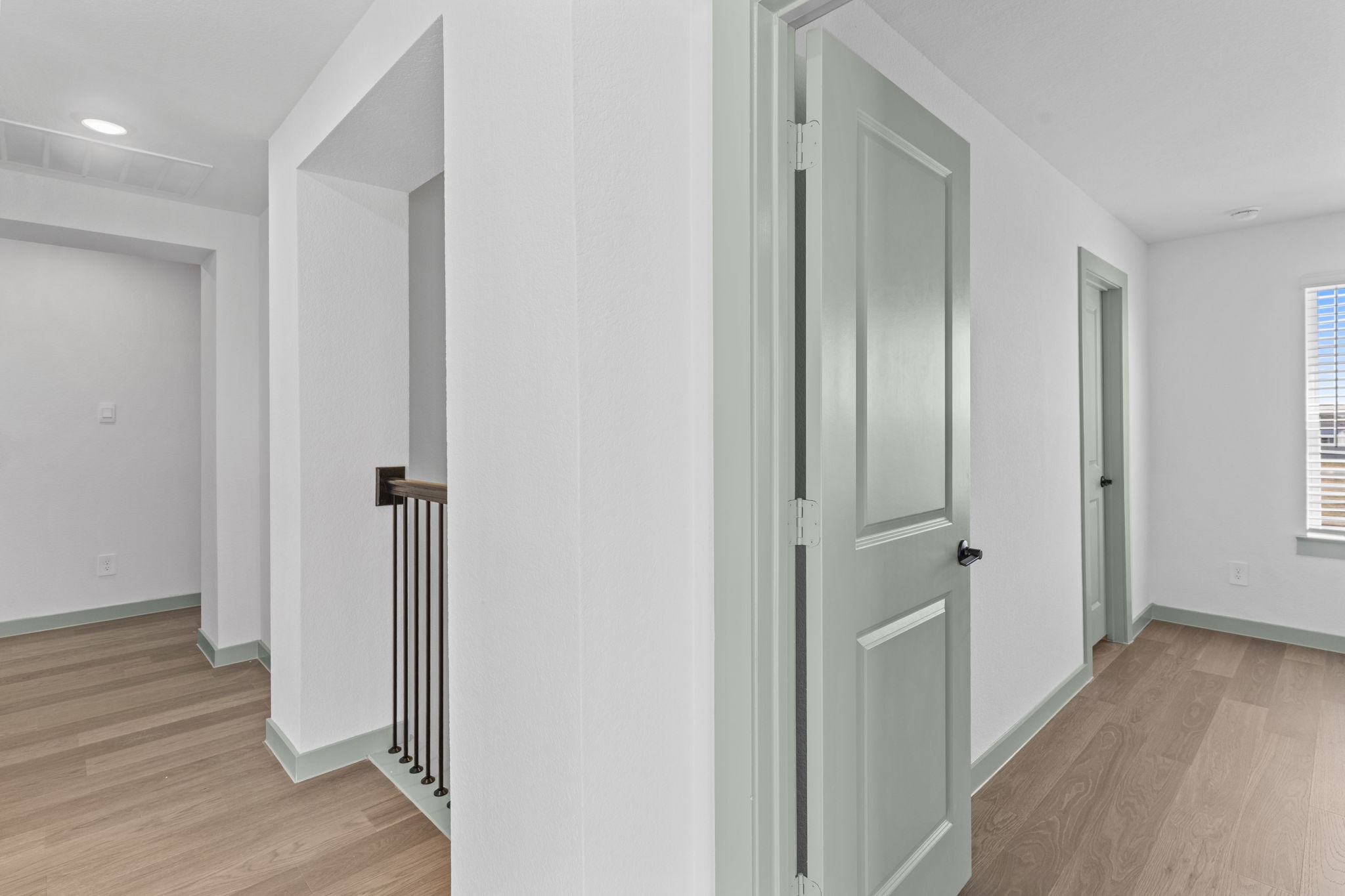 3305 Bolt Rope Drive Texas City, TX 77568 - Photo 15 of 30 a view of a hallway with wooden floor