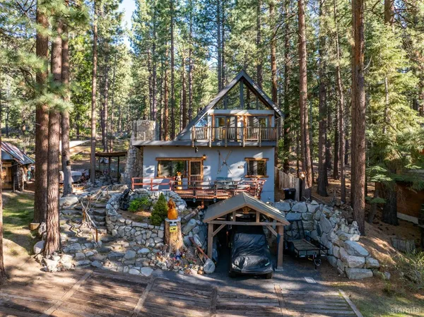 $960,000 | 3724 Regina Road, South Lake Tahoe, CA 96150