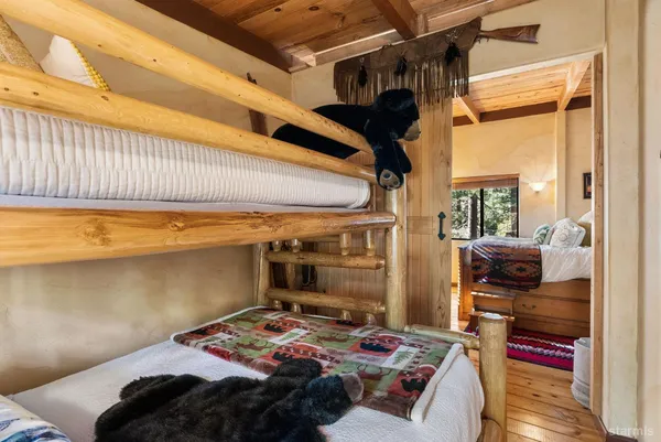$960,000 | 3724 Regina Road, South Lake Tahoe, CA 96150