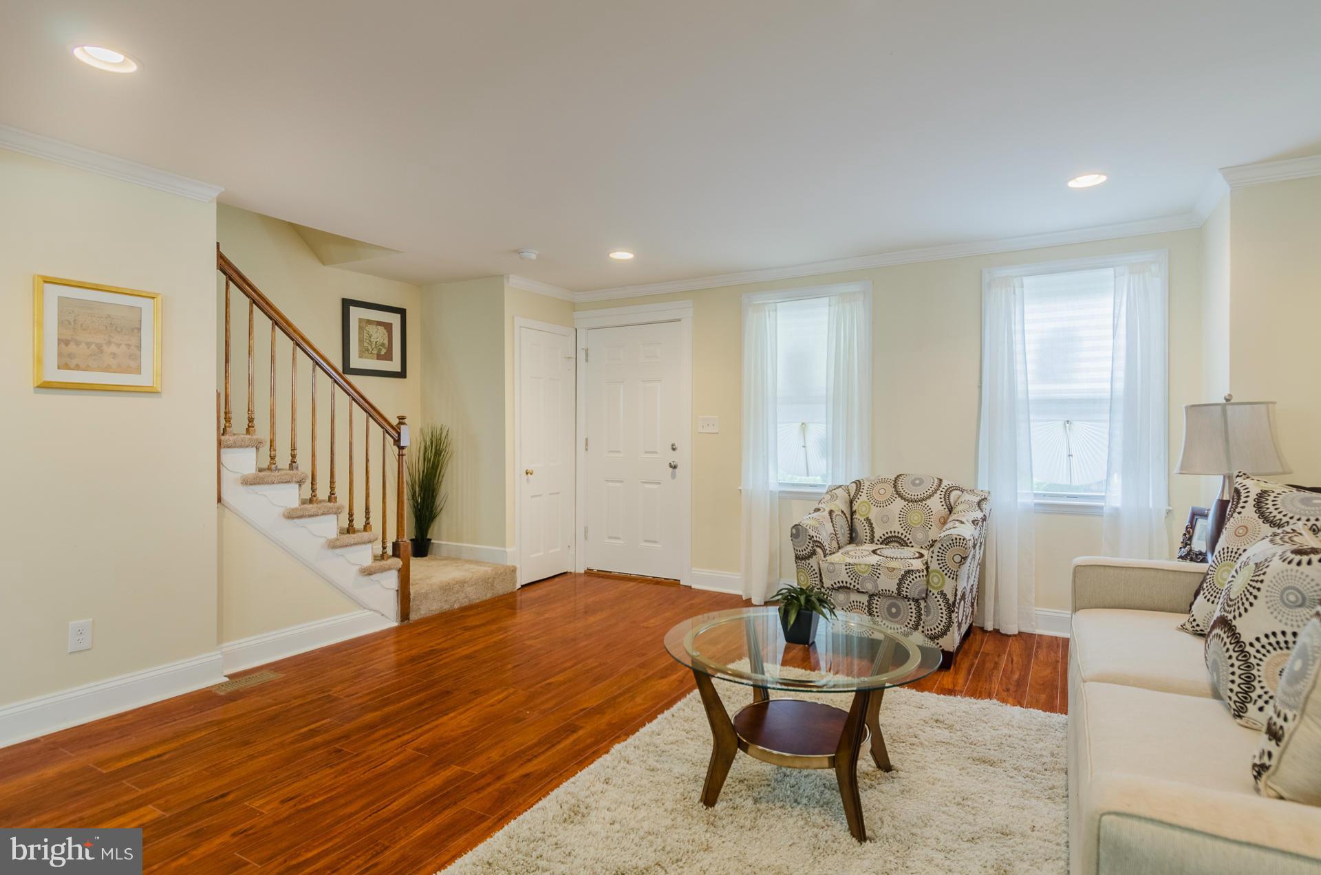 4645 Rokeby Road Baltimore, MD 21229 - Photo 4 of 30 a living room with furniture and a window