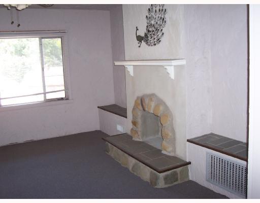 1529 Rutherford Avenue Beechview, PA 15216 - Photo 2 of 9 Living Room.