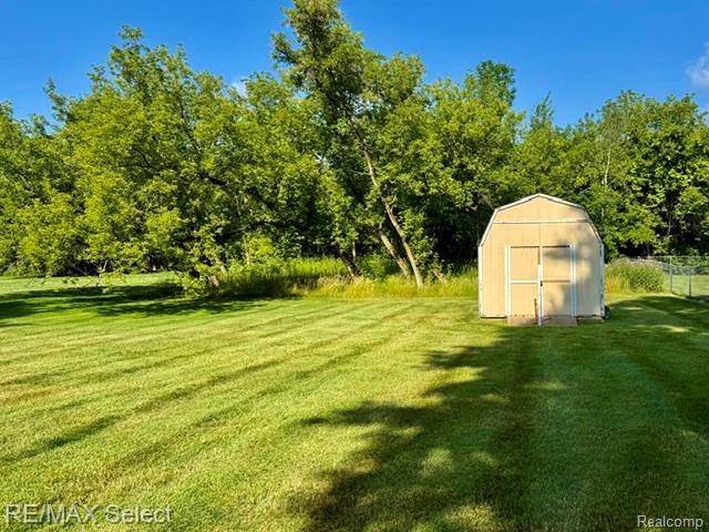 7066 Sharp Road Swartz Creek, MI 48473 - Photo 19 of 19 IMG_4194.jpeg