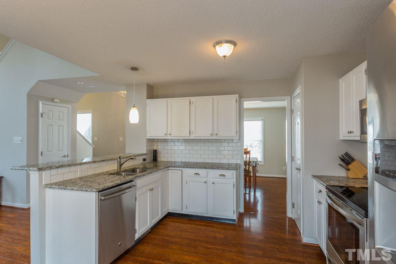 729 Cattail Circle Raleigh, NC 27610 - Photo 6 of 23 Gallery Image 6