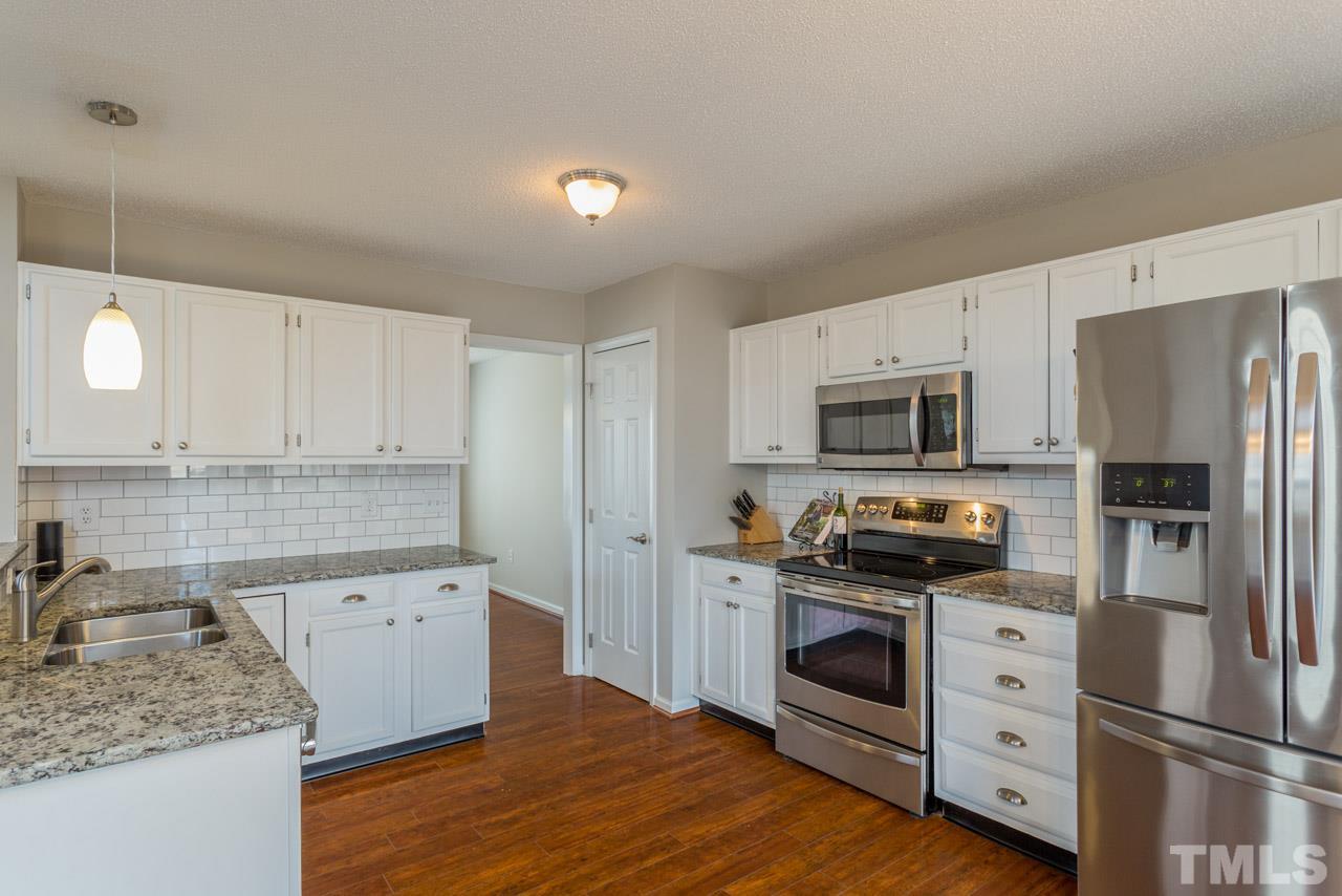 729 Cattail Circle Raleigh, NC 27610 - Photo 8 of 23 Gallery Image 8