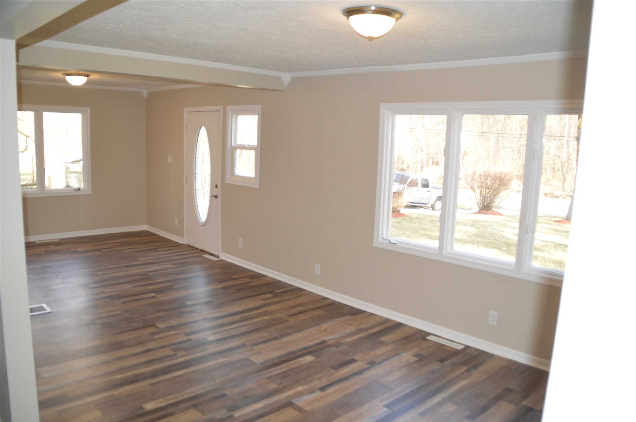 22170 West Ireland Road South Bend, IN 46614 - Photo 3 of 15 Gallery Image 3