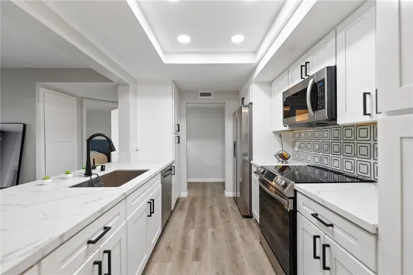 $299,000 | 1040 East Washington Avenue, Escondido, CA 92025