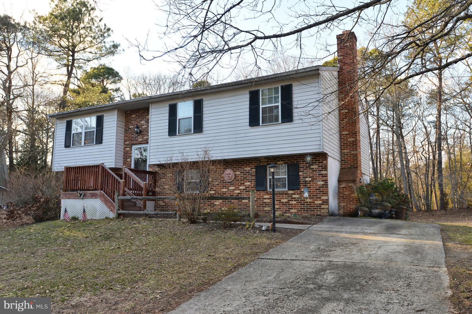 1208 S Road Pasadena, MD 21122 - Photo 1 of 27 Exterior (Front)