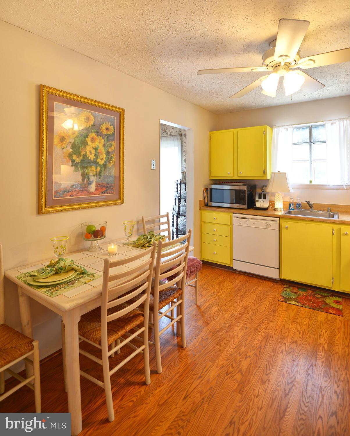 1208 S Road Pasadena, MD 21122 - Photo 7 of 27 Kitchen