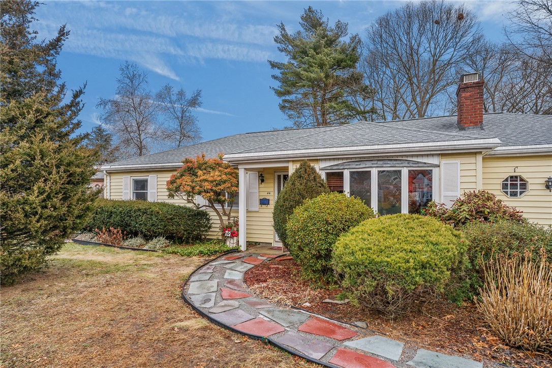 44 Capron Drive Warwick, RI 02886 - Photo 31 of 34