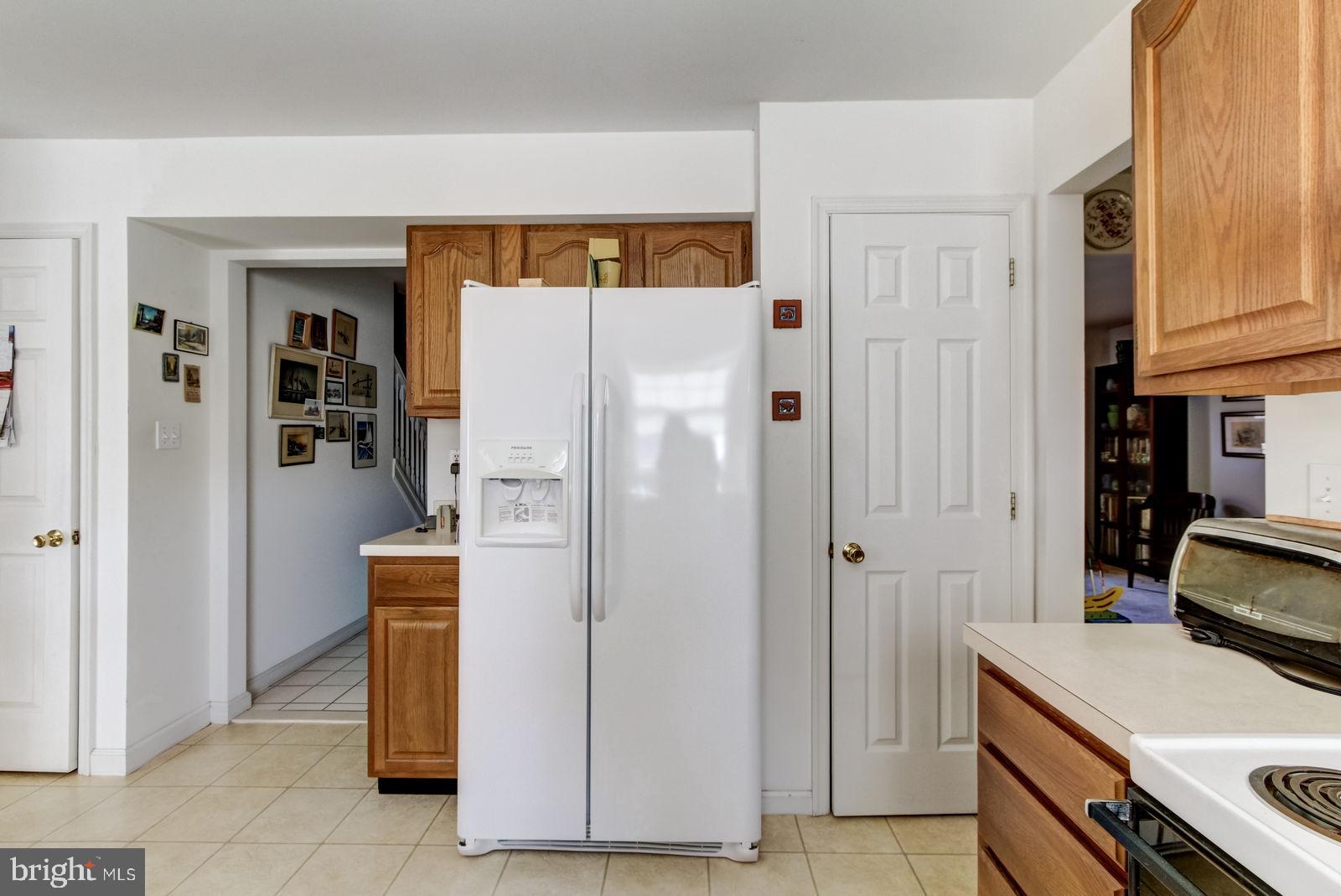 2630 Coldspring Road York, PA 17404 - Photo 7 of 24 Gallery Image 7