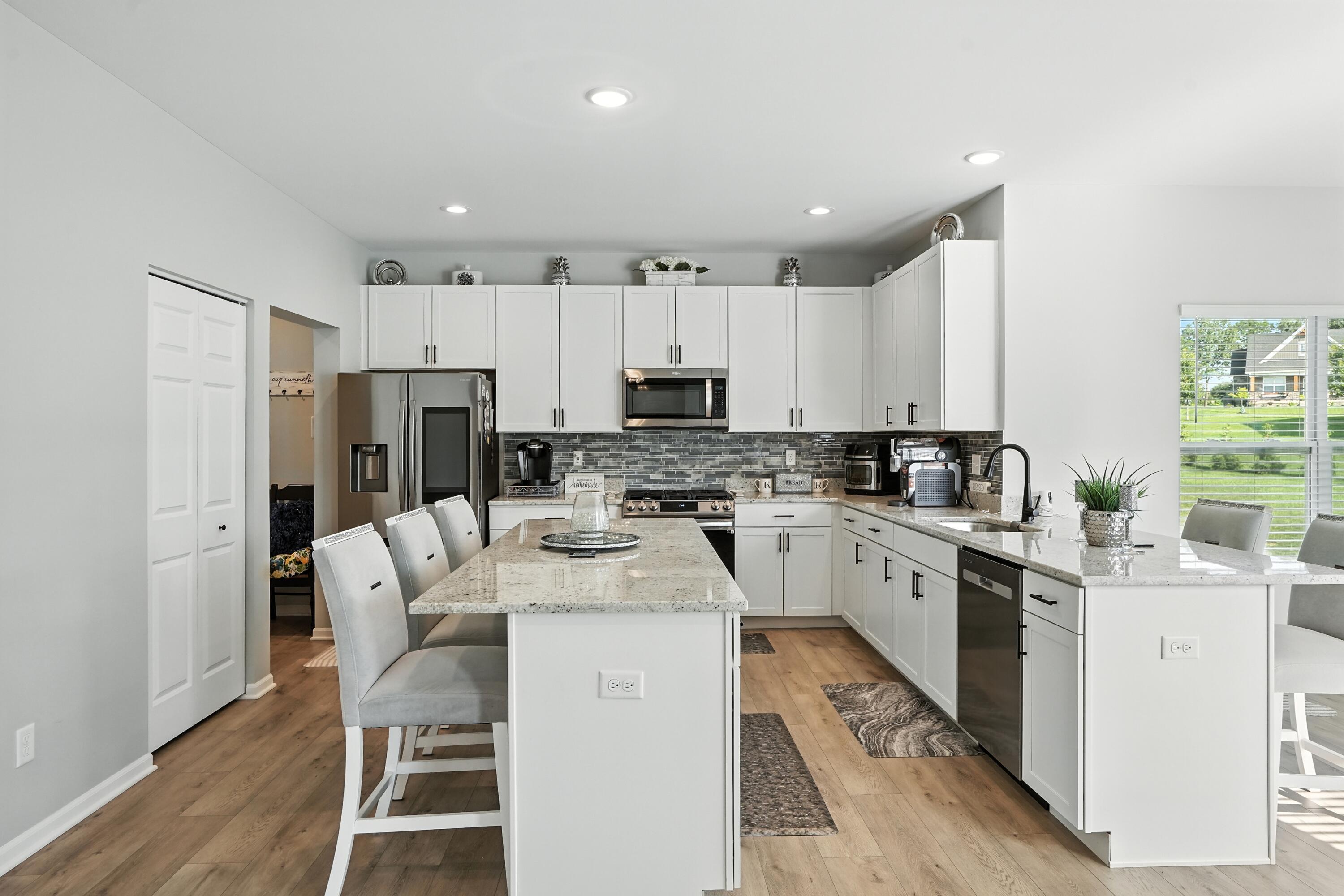 795 Cirque Drive Crown Point, IN 46307 - Photo 12 of 44 3000x2000