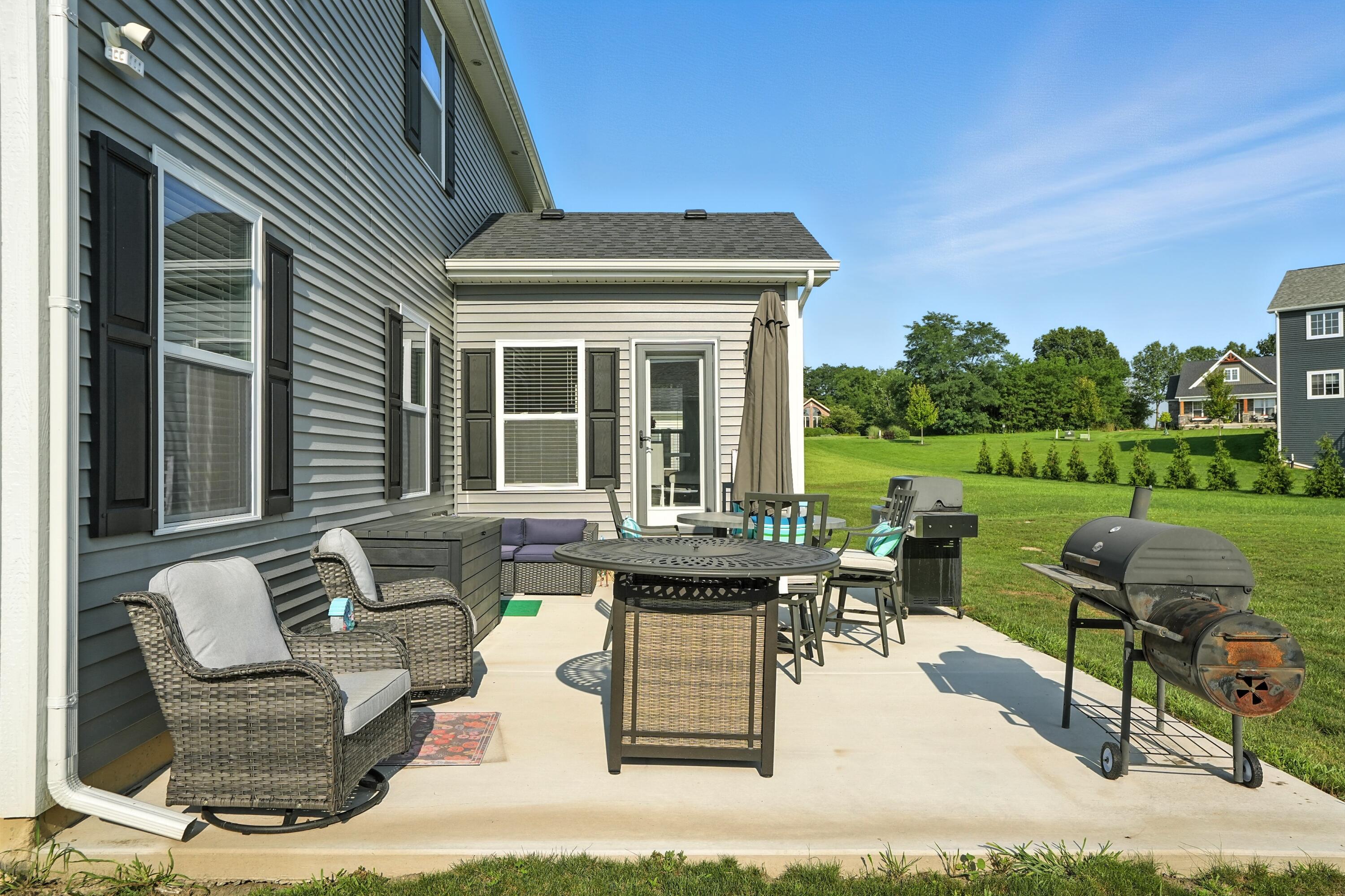 795 Cirque Drive Crown Point, IN 46307 - Photo 38 of 44 3000x1999