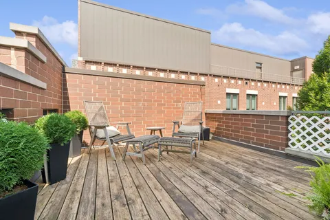 $1,450,000 | 2751 North Greenview Avenue, Unit A, Chicago, IL 60614