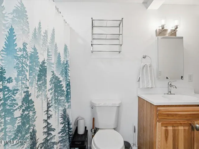 $2,250,000 | 280 Paradise Point, New Tazewell, TN 37825