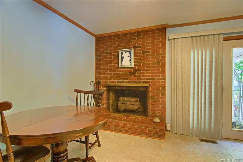 142 Homestead Road Candler, NC 28715 - Photo 14 of 32 Gallery Image 14