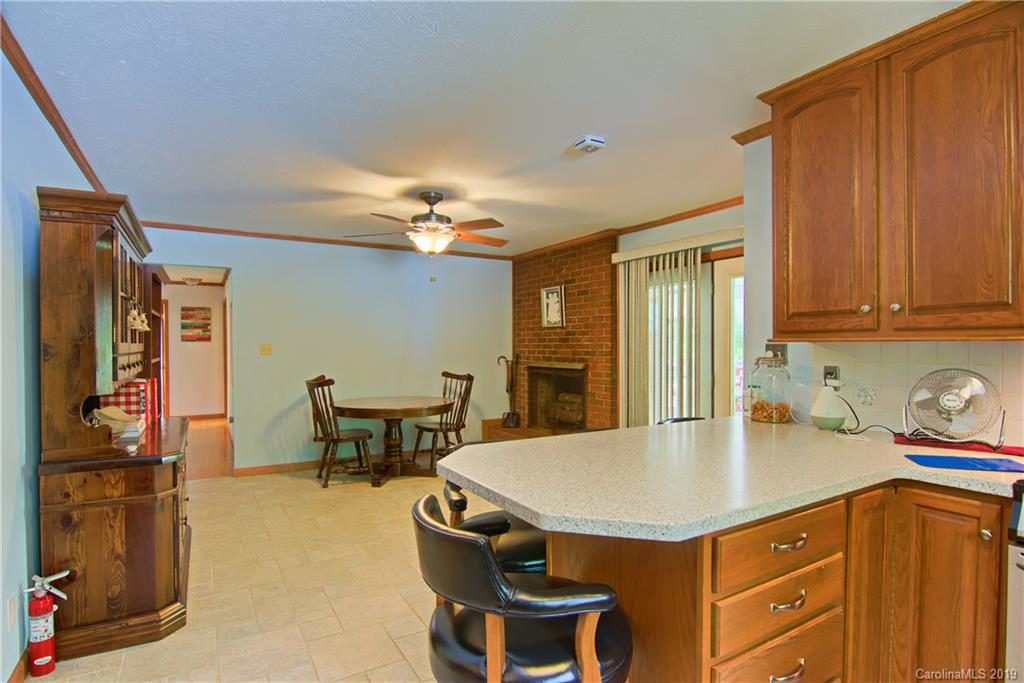 142 Homestead Road Candler, NC 28715 - Photo 18 of 32 Gallery Image 18