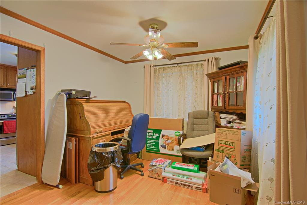 142 Homestead Road Candler, NC 28715 - Photo 24 of 32 Gallery Image 24