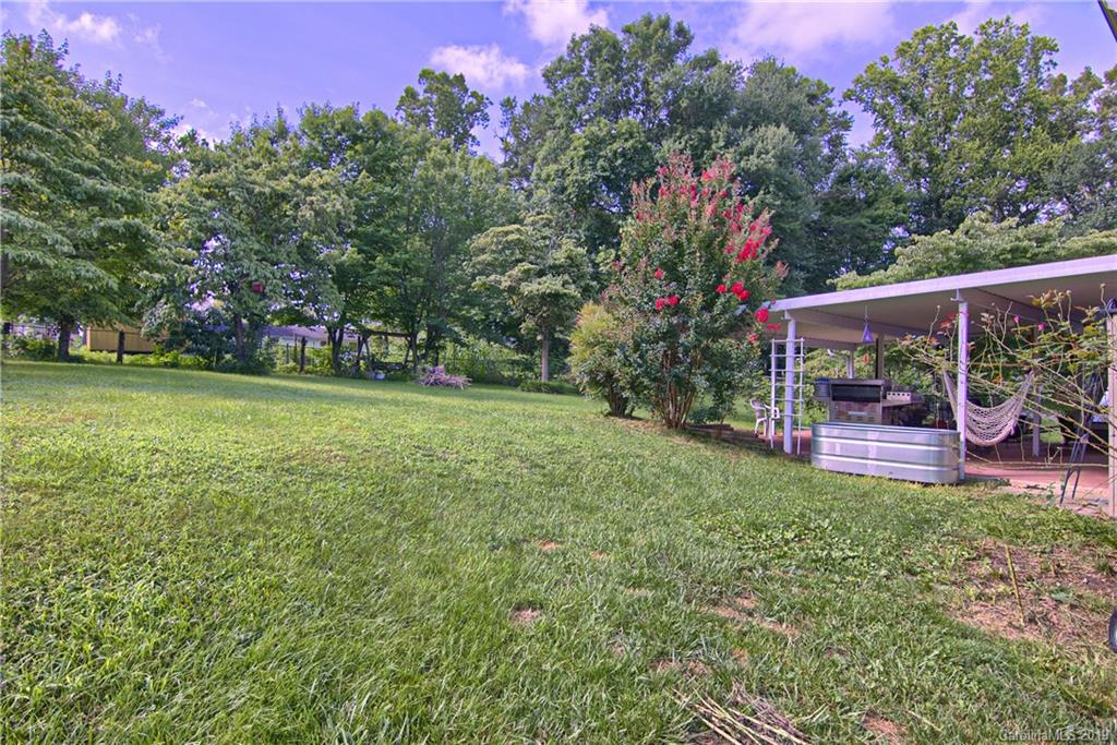142 Homestead Road Candler, NC 28715 - Photo 28 of 32 Gallery Image 28