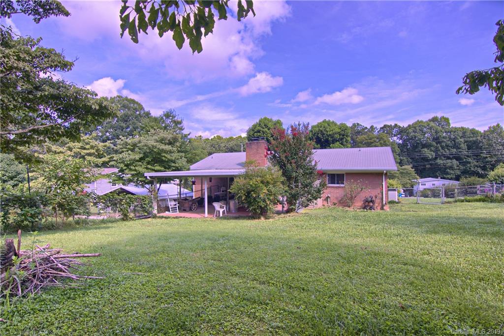142 Homestead Road Candler, NC 28715 - Photo 29 of 32 Gallery Image 29