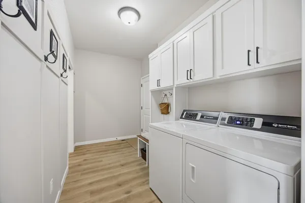$729,900 | 4810 Lilac Drive West, West Fargo, ND 58078