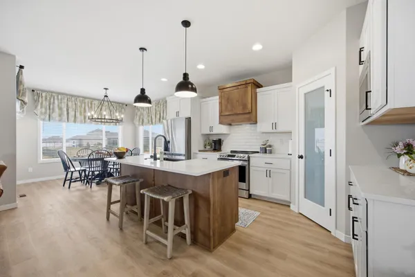 $729,900 | 4810 Lilac Drive West, West Fargo, ND 58078