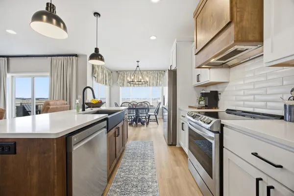 $729,900 | 4810 Lilac Drive West, West Fargo, ND 58078