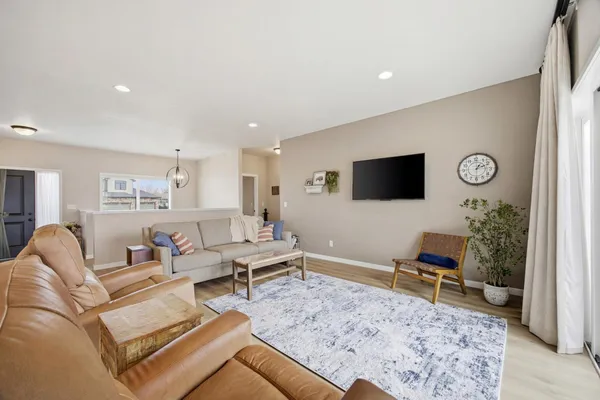 $729,900 | 4810 Lilac Drive West, West Fargo, ND 58078