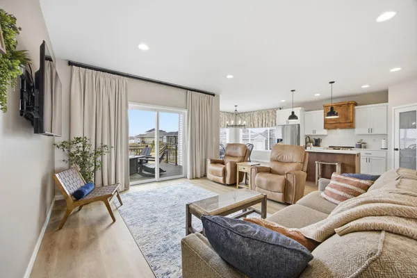 $729,900 | 4810 Lilac Drive West, West Fargo, ND 58078