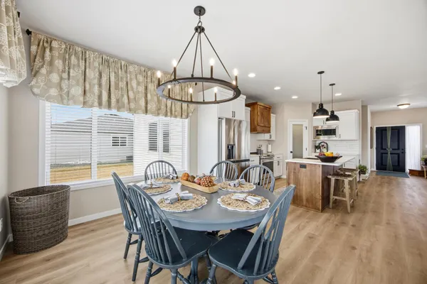 $729,900 | 4810 Lilac Drive West, West Fargo, ND 58078