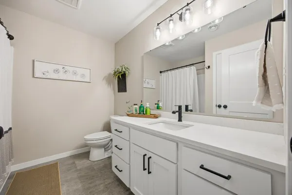 $729,900 | 4810 Lilac Drive West, West Fargo, ND 58078