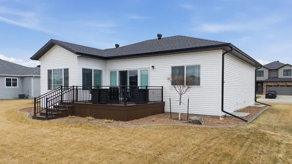$729,900 | 4810 Lilac Drive West, West Fargo, ND 58078
