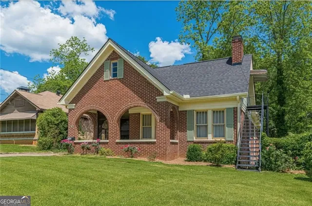 $1,900 | 1391 Jefferson Avenue, Unit A, East Point, GA 30344