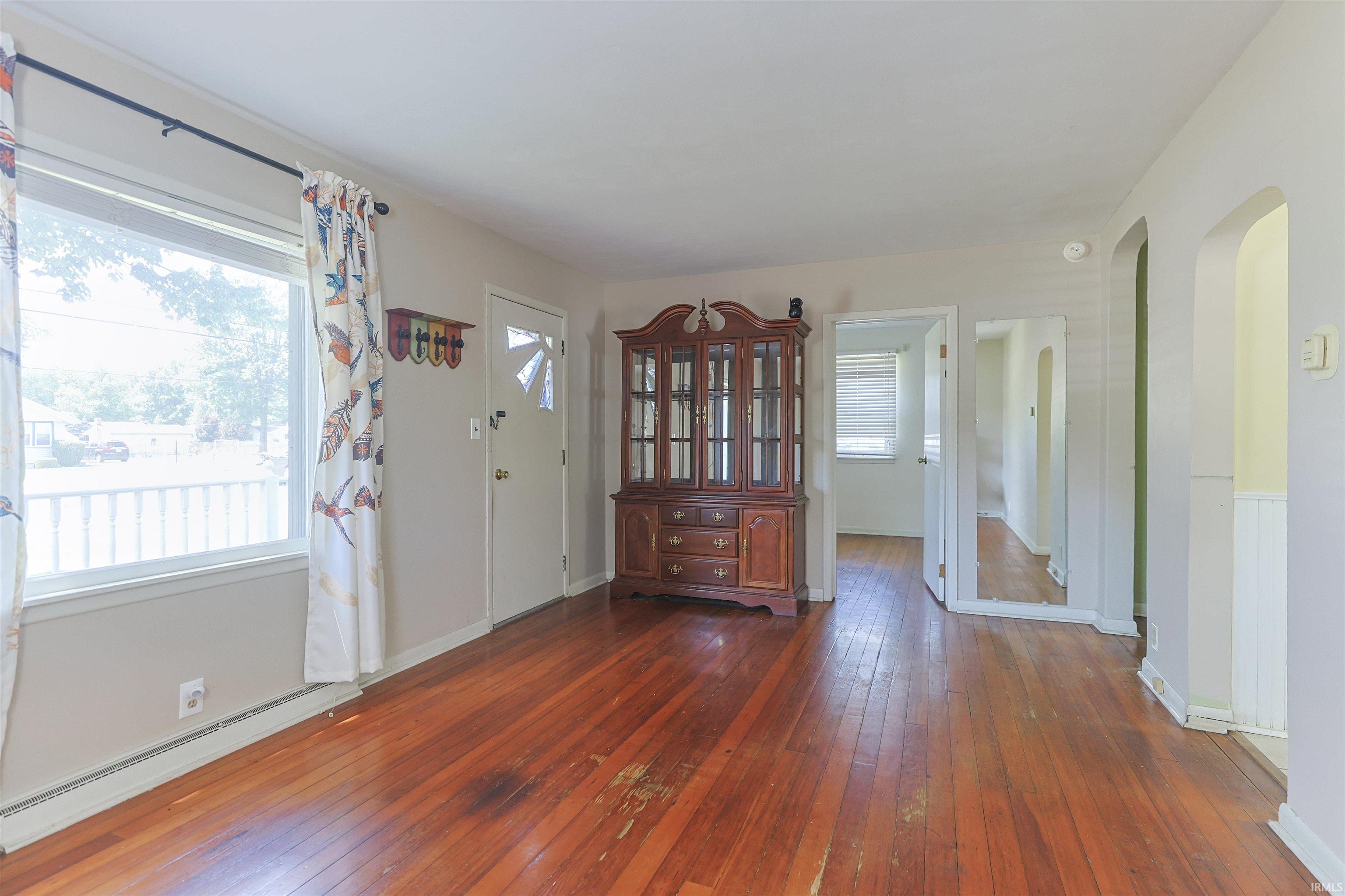 56738 Ash Road Elkhart, IN 46516 - Photo 4 of 38 Gallery Image 4