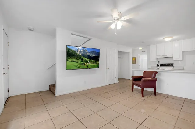 $159,999 | 2752 Tess Circle, Tallahassee, FL 32304