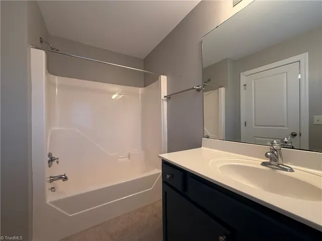 $1,795 | 374 Summergate Drive, Winston-Salem, NC 27103