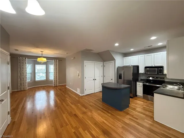 $1,795 | 374 Summergate Drive, Winston-Salem, NC 27103