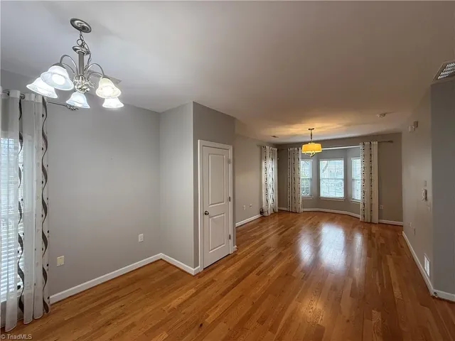 $1,795 | 374 Summergate Drive, Winston-Salem, NC 27103