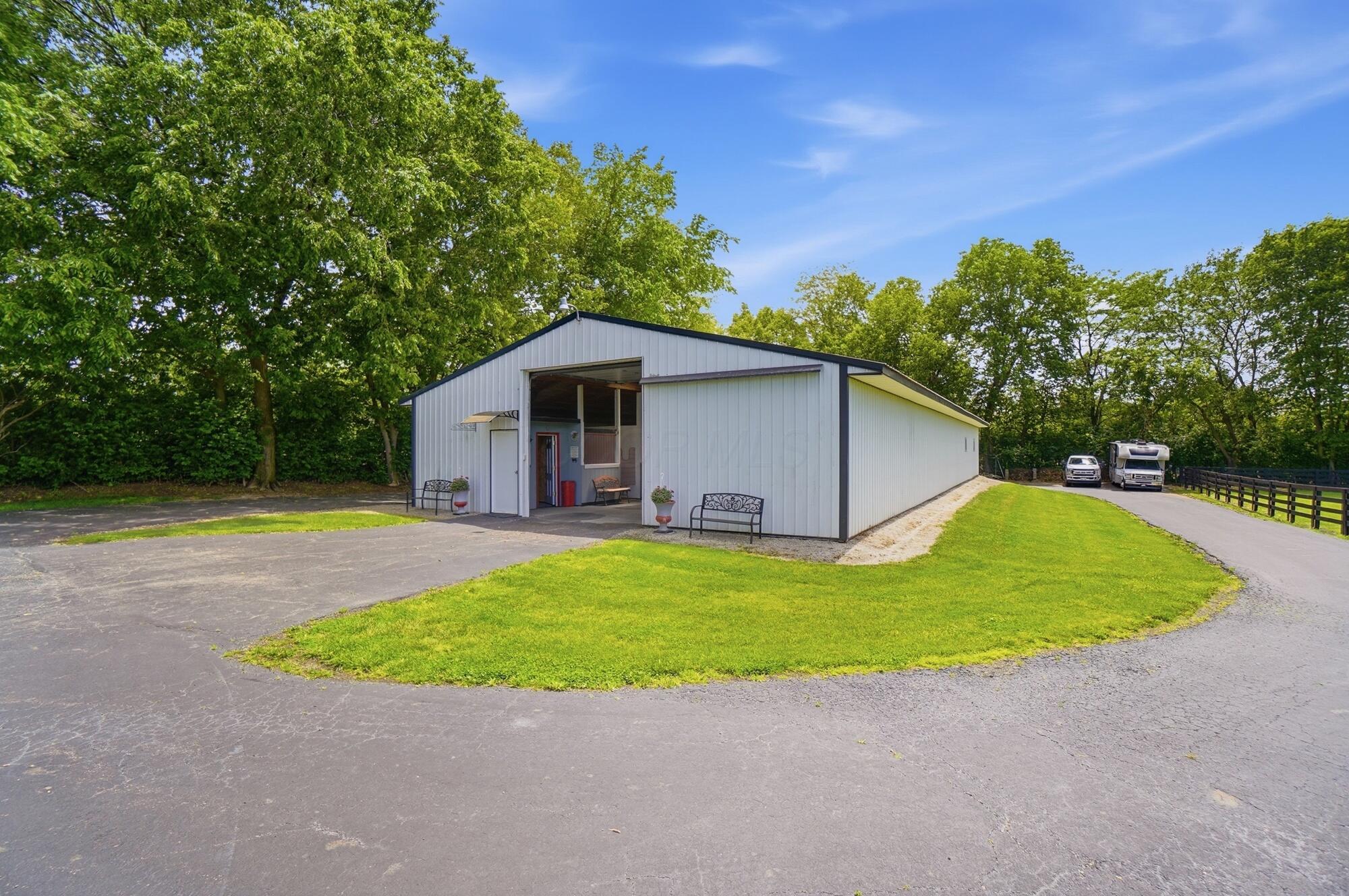 6075 Alkire Road Galloway, OH 43119 - Photo 61 of 85 40 x 100 barn