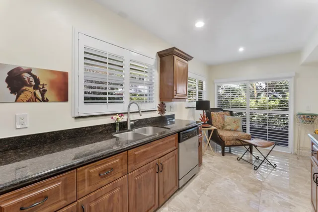 $950,000 | 4161 U.S. Highway 1, Unit G1, Jupiter, FL 33477