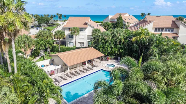 $950,000 | 4161 U.S. Highway 1, Unit G1, Jupiter, FL 33477