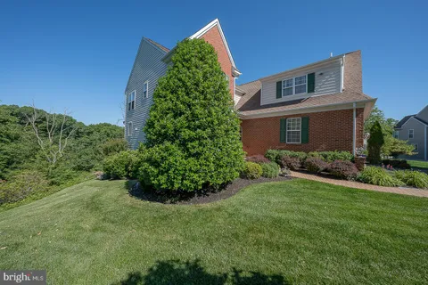 $920,000 | 12 Shady Brook Lane, Malvern, PA 19355