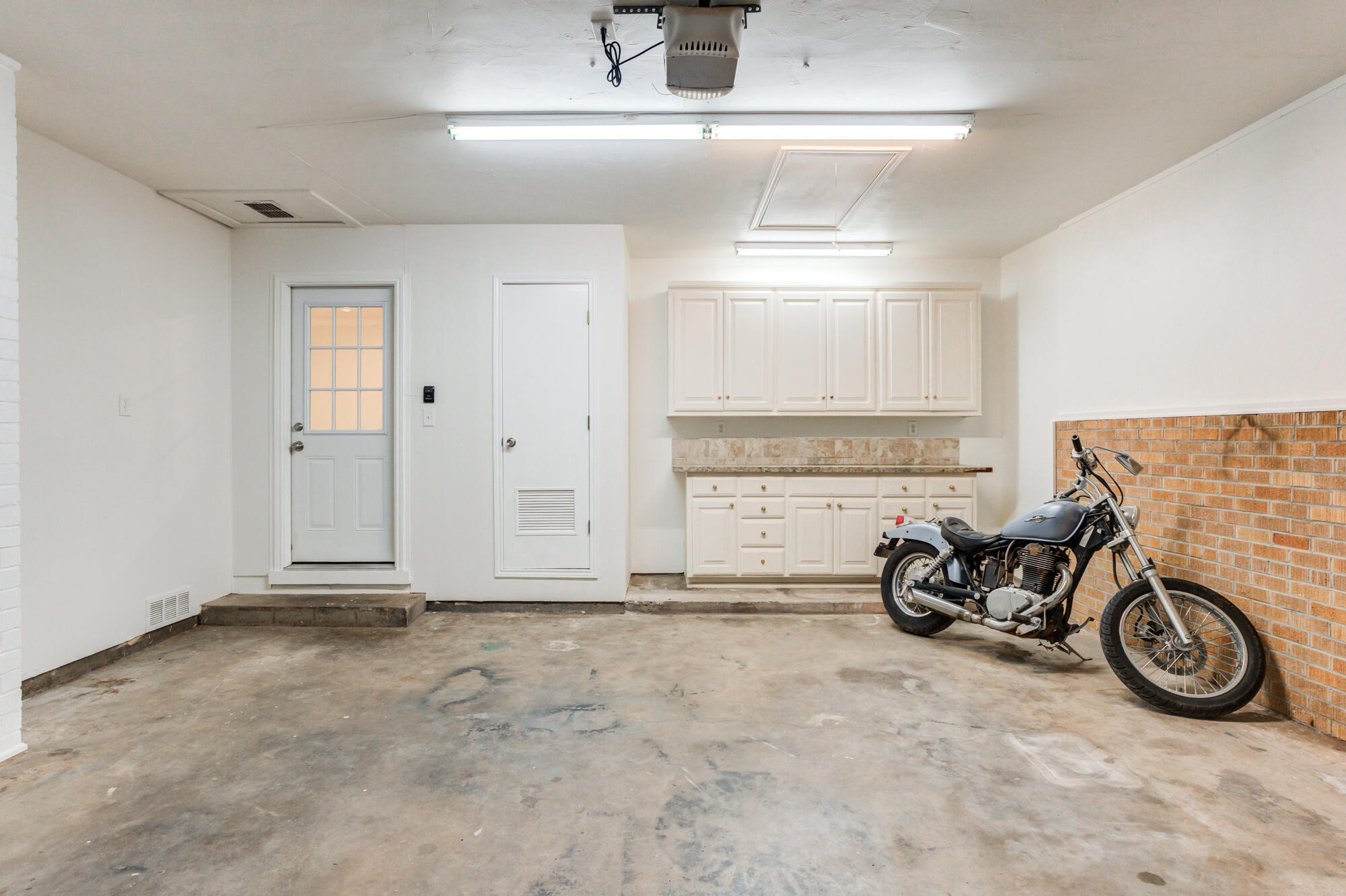 3115 38th Street Lubbock, TX 79413 - Photo 32 of 34 DSC01892_3_4_5_6